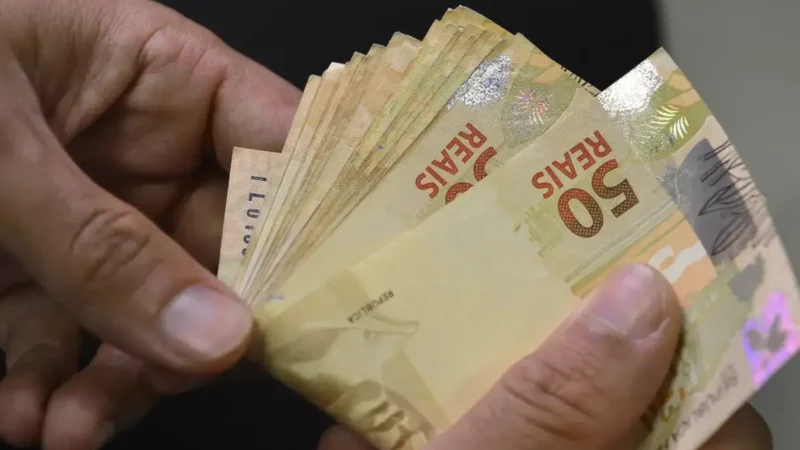 Caixa paga hoje (quarta – 26) Bolsa Família de agosto a beneficiários com NIS de final 7
