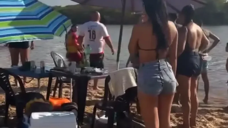 Tragédia dominical em João Pessoa: homem de 58 anos, que havia consumido álcool, morre após afogamento na praia de Barra de Gramame e mobiliza equipes de resgate de emergência
