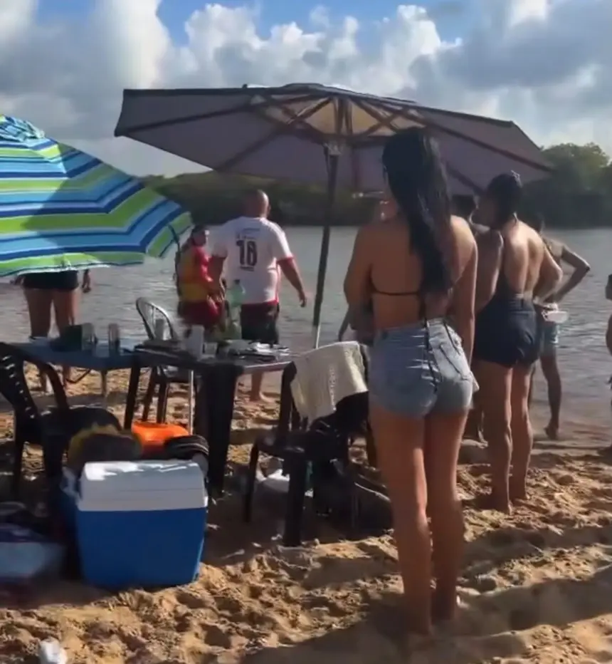 Tragédia dominical em João Pessoa: homem de 58 anos, que havia consumido álcool, morre após afogamento na praia de Barra de Gramame e mobiliza equipes de resgate de emergência