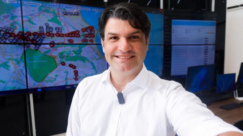 Reviravolta política choca o cenário paraibano: prefeito de joão pessoa sela apoio decisivo a nabor e veneziano, marcando rompimento histórico com ex-governador azevêdo em movimento estratégico de alto impacto