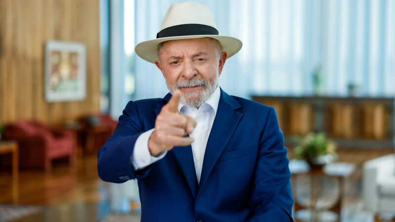 Lula diz que Congresso vai aprovar fim da escala 6×1 nesta semana