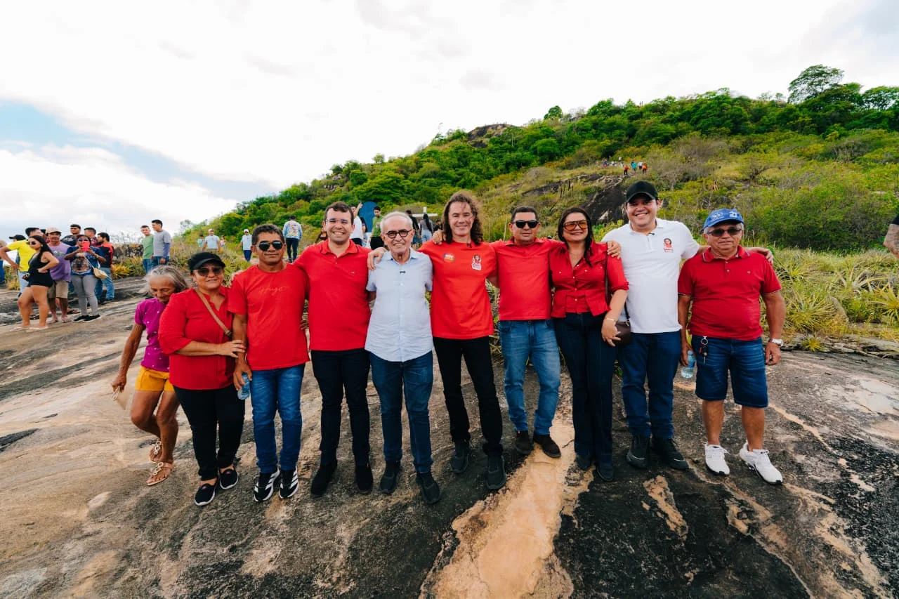 Cícero Lucena Promete Apoio do Estado para Fortalecer a Tradicional Festa da Pedra na Paraíba