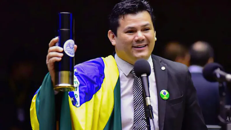 STF Torna Deputado do PL Réu por Injúria Contra Lula: Desejou Morte e Ofensas em Discurso e Redes Sociais