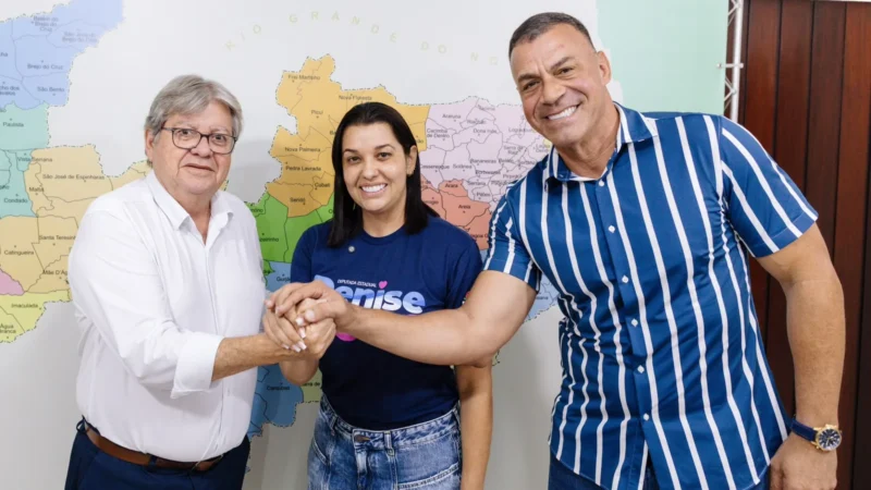 Prefeito de Sapé e Candidata a Deputada Declaram Apoio a João Azevêdo para o Senado: “Um Defensor do Municipalismo na Paraíba”