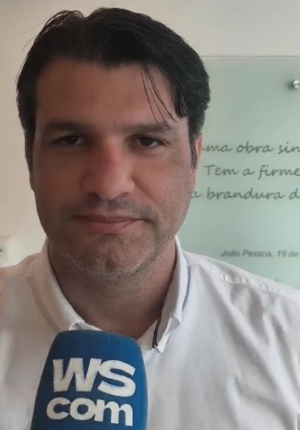 Leo Bezerra ignora pesquisa Quaest e aposta em “pesquisa nas ruas” para Cícero Lucena: “Minha pesquisa é na rua”