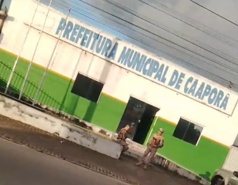 Forças policiais realizam operação na sede da Prefeitura de Caaporã no Litoral Sul da Paraíba sem detalhes sobre motivação ou alvos