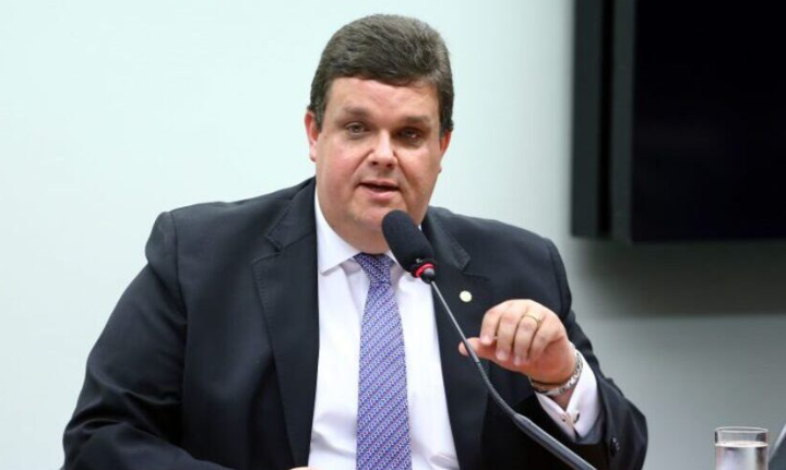 Ministro da Previdência cumpre agenda em João Pessoa e visita agência do INSS