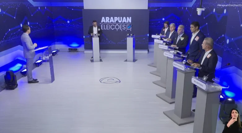Debate Arapuan: Veneziano domina audiência digital com 76,4%, superando João Azevêdo e outros candidatos em visualizações