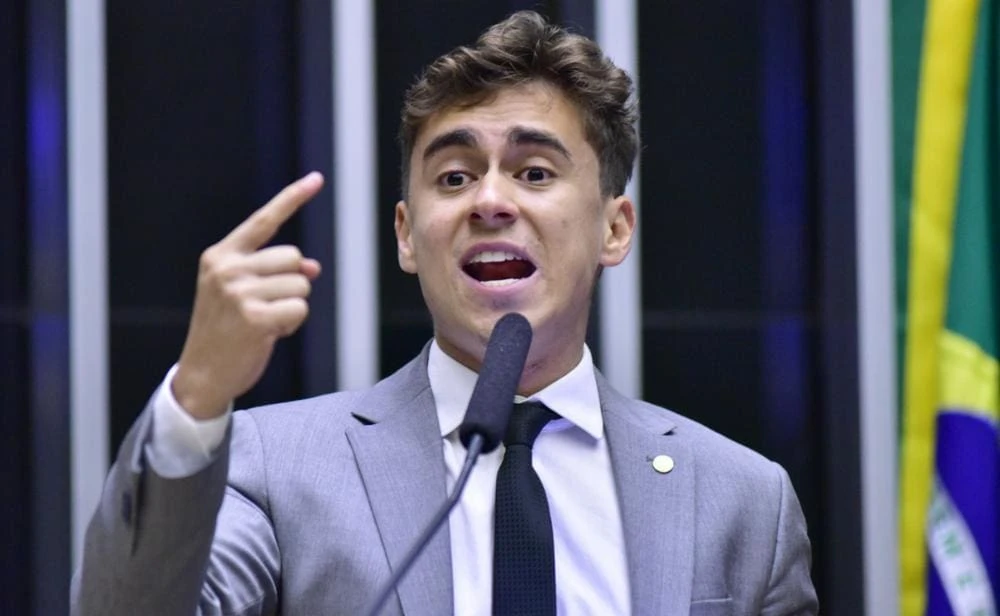 Bancada do PT Pede Cassação de Nikolas Ferreira por Uso de Documento Falso Atribuído à PF