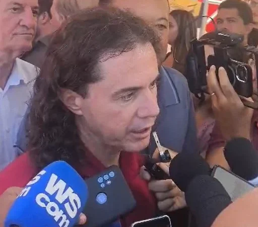 TRE-PB concede direito de resposta a Veneziano contra Folha de SP por manchete sobre emendas na BR-230