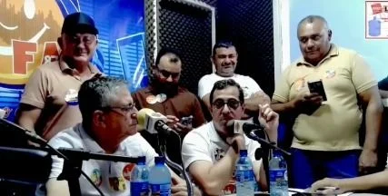 Gervásio Maia se irrita e discute com jornalistas da Rádio Taperoá FM em sabatina ao vivo no Cariri paraibano