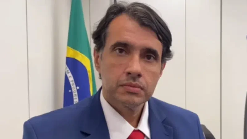 André Gadelha Reage a Saída de Ivonete Ludgério da Suplência: “Fui Pego de Surpresa” e Critica Mudança de Lado
