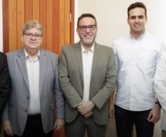 Reviravolta em Serra Branca: Prefeito Michel Alexandre anuncia apoio a Lucas Ribeiro e João Azevêdo para “fazer o município avançar ainda mais”