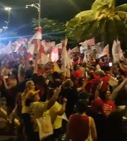 Multidão em Manaíra: Lula, Lucas e Veneziano Unidos em Ato Político Rumo ao MAG Shopping