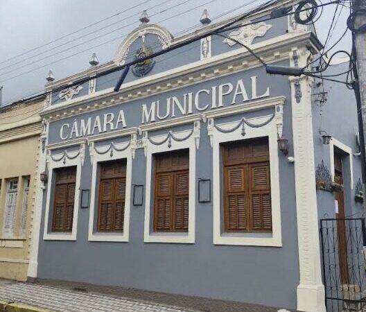 TCE-PB aponta falta de concursados na Câmara de Areia e cobra concurso público com urgência