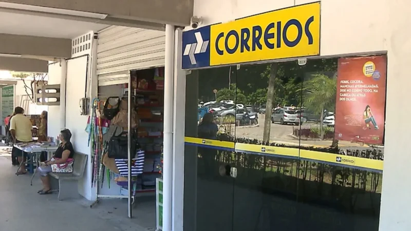 Trabalhadores dos correios na Paraíba decidem continuar greve, diz sindicato
