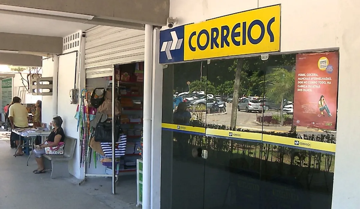 Trabalhadores dos correios na Paraíba decidem continuar greve, diz sindicato
