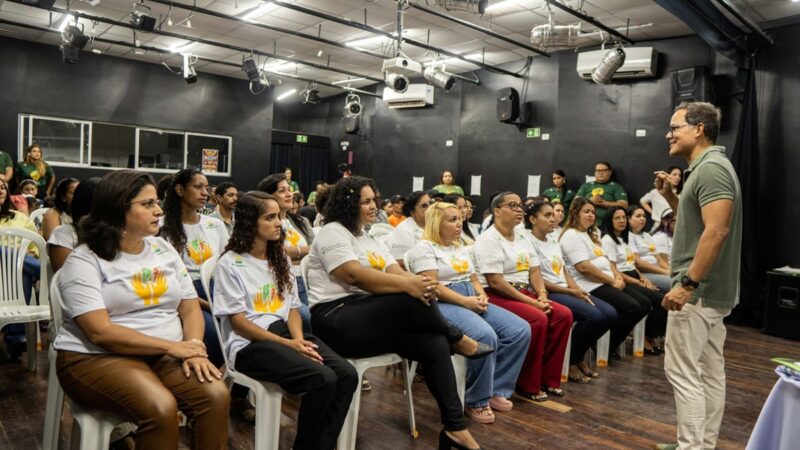 Instituto Capim Santo forma 56 alunos em Pernambuco