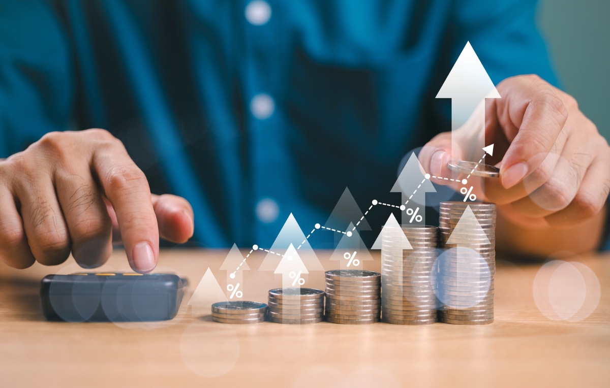 Juros altos barram o avanço de 59% das PMEs, aponta Omie