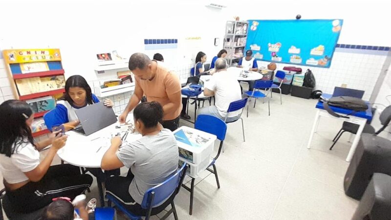 Cabedelo cria comissão para revisar plano de carreira dos professores
