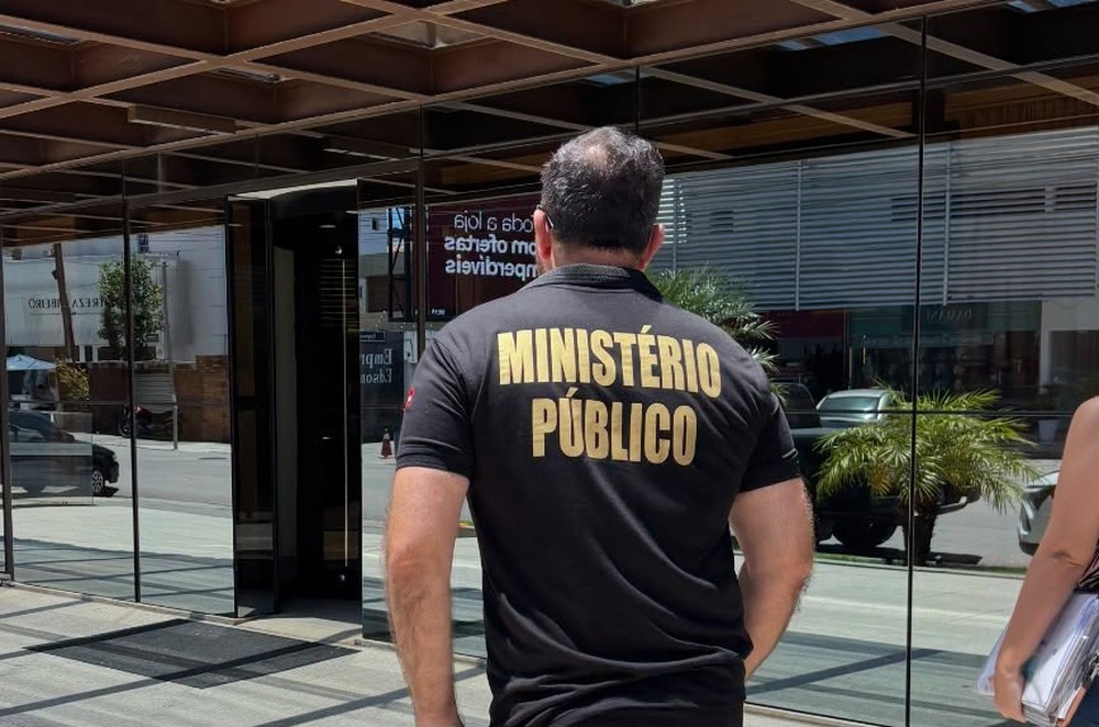Hotéis em JP são autuados por alimentos vencidos e falhas sanitárias