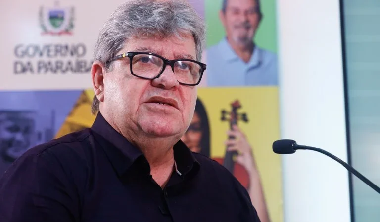 João Azevêdo, eleito com votação histórica, revela telefonema de Cabo Gilberto e promete diálogo em Brasília