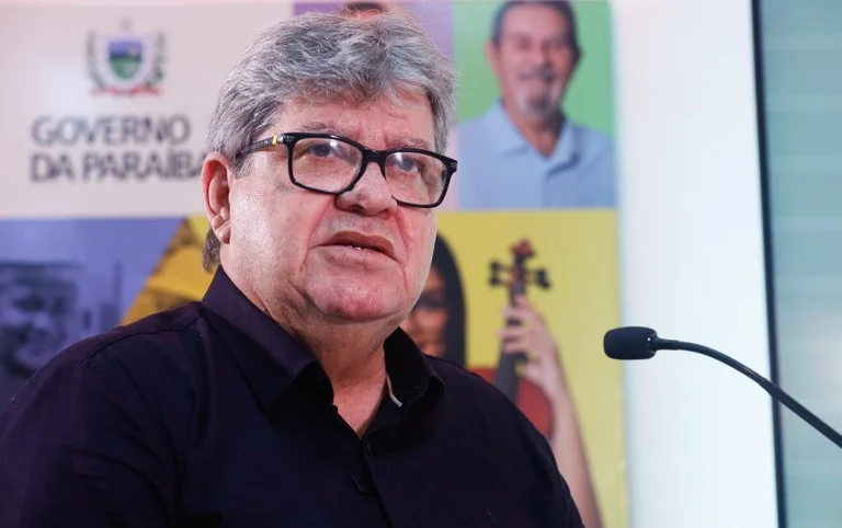 João Azevêdo, eleito com votação histórica, revela telefonema de Cabo Gilberto e promete diálogo em Brasília