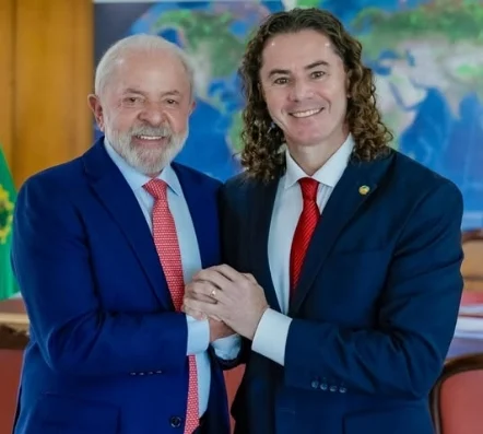 MDB Paraíba e 9 Estados Rompem com Comando Nacional e Declaram Apoio a Lula, Ignorando Alinhamento com Flávio Bolsonaro