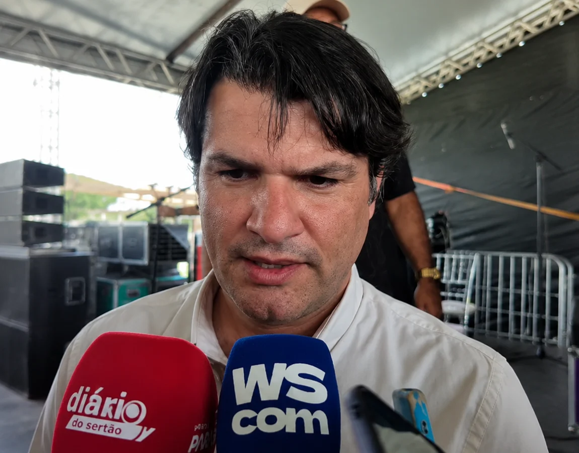 Leo Bezerra cobra Lula por diálogo e adia definição de apoio no 2º turno, citando falta de contato no 1º