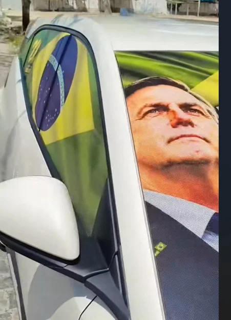 Justiça Eleitoral na Paraíba Determina Vistoria Urgente em Carro com Adesivo de Flávio Bolsonaro e Sinaliza Possível Apreensão