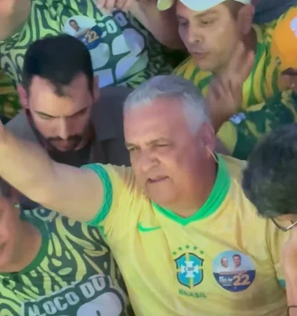 Campina Grande Palco de Ato Pró-Flávio Bolsonaro com Alfredo Gaspar e Efraim Filho a Uma Semana do 2º Turno