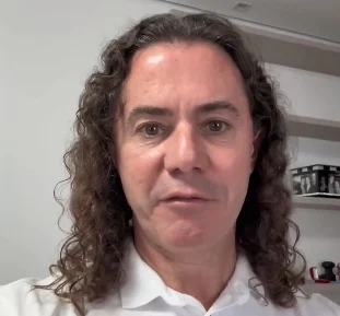 Veneziano cobra Flávio Bolsonaro: Abra sigilos bancário e telefônico após desafio de Lula