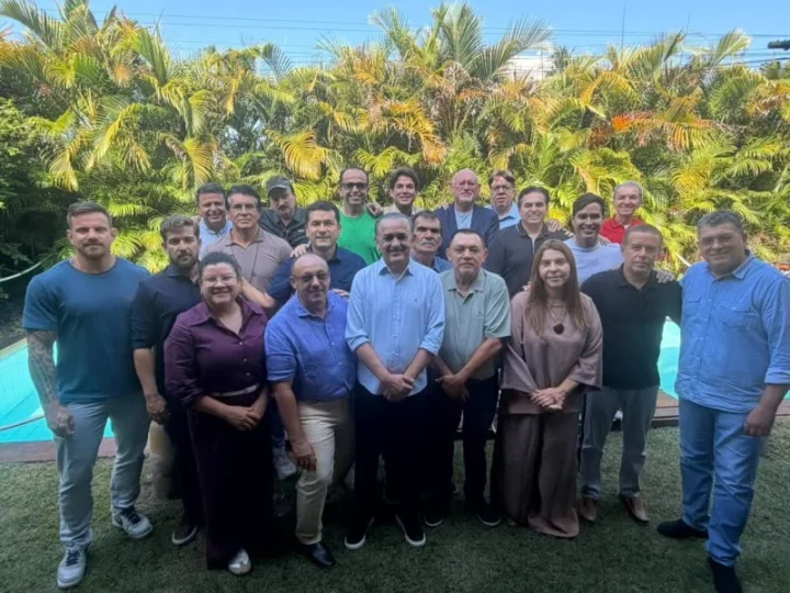 Reviravolta na Câmara de João Pessoa: Republicanos abandona Marmuthe e declara apoio a João Corujinha na disputa pela presidência