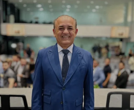 João Corujinha fortalece base para presidência da Câmara de João Pessoa e articula eleição antecipada com mais de 20 vereadores