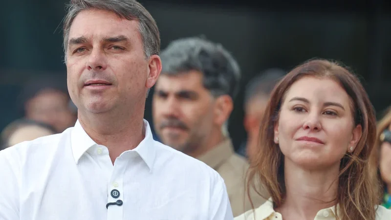 Flávio Bolsonaro nos EUA: Suposta Fuga com Conhecimento de Trump e Passaportes Cancelados pela PF