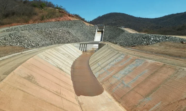 Ramal do Apodi: Obras atingem 95% e água deve fluir em agosto. Veja quando a entrega oficial está prevista!