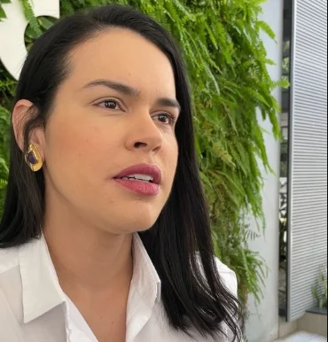 Rafaela Camaraense: Lucas Ribeiro ‘Nacionalizou’ Seu Nome Após Apoio a Lula, Diz Ex-Secretária
