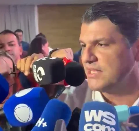 Leo Bezerra Ignora Flávio Bolsonaro e Foca em Buscar Apoio de Lula para João Pessoa: “Meu foco é a cidade”
