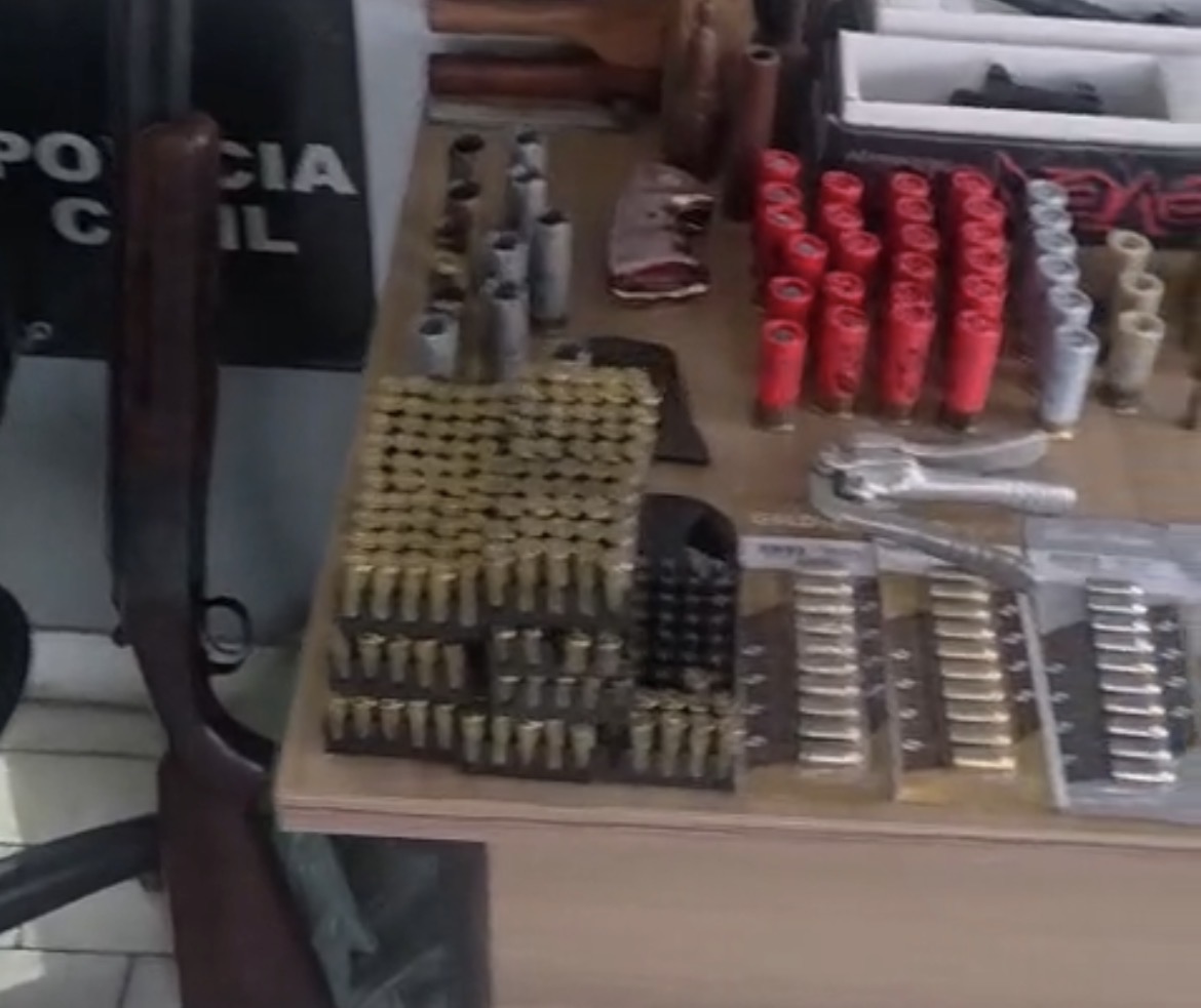 Operação prende advogado com armas de fogo e munições na PB