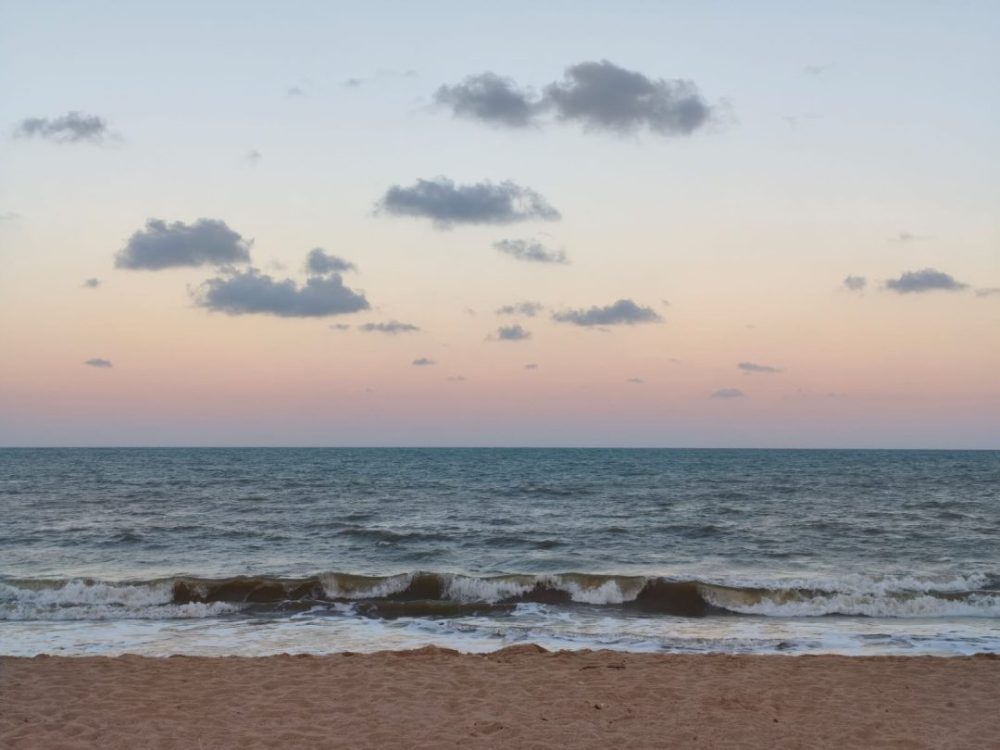 Paraíba tem apenas um trecho de praia impróprio para banho, aponta relatório